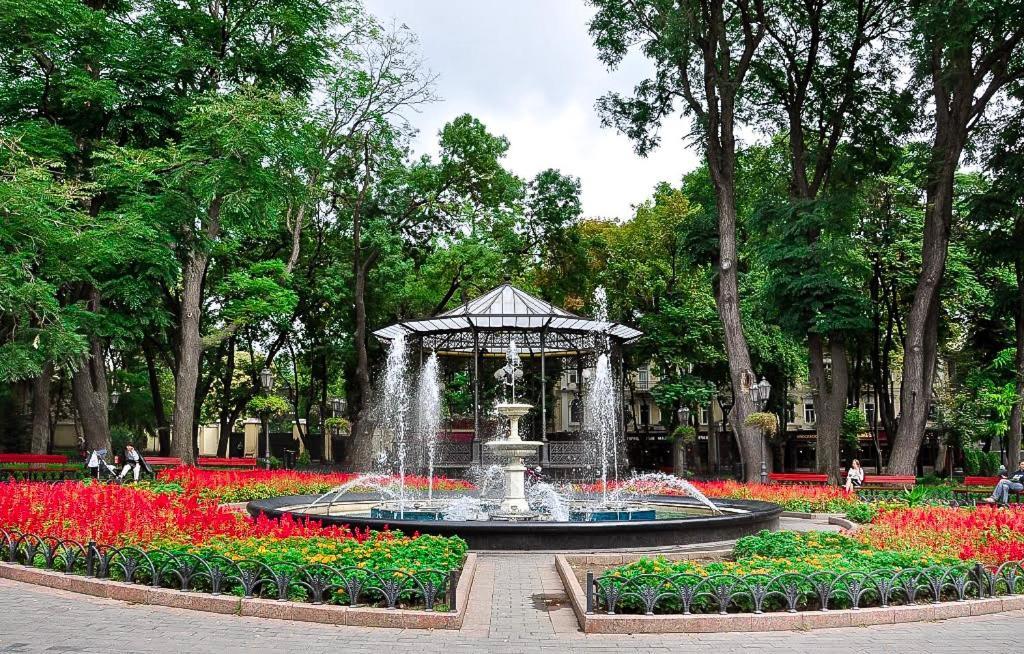 Langery Residence Central Apartments Одеса Екстериор снимка