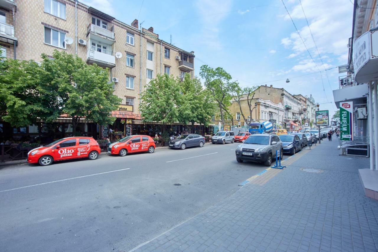 Langery Residence Central Apartments Одеса Екстериор снимка