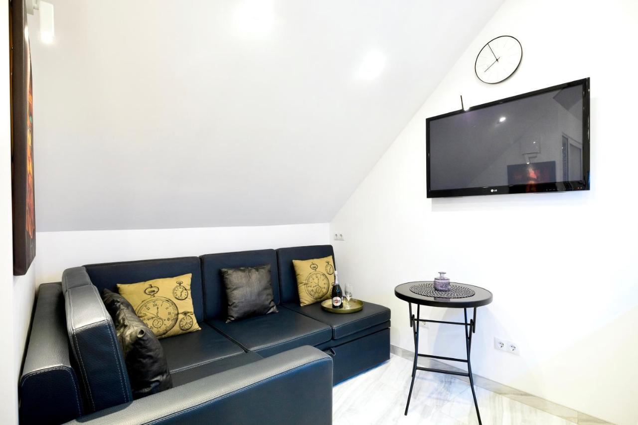 Langery Residence Central Apartments Одеса Екстериор снимка